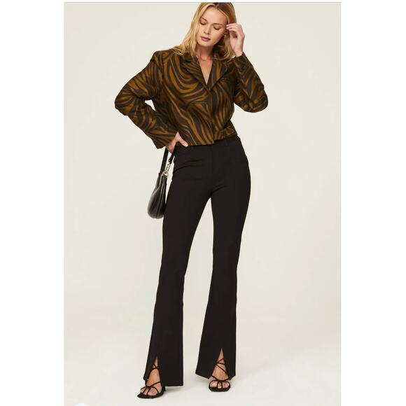 PAIGE Pants - PAIGE NWT Winona Split Front Flare Pant in Black // 00